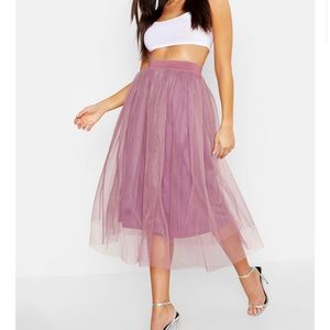 Boohoo mauve tulle skirt